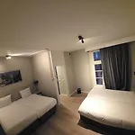 The Crown Hotel *